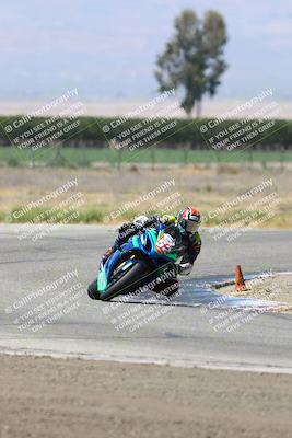media/May-25-2025-Lets Ride (Sun) [[0ff033e448]]/A Group/11am (Grapevine)/